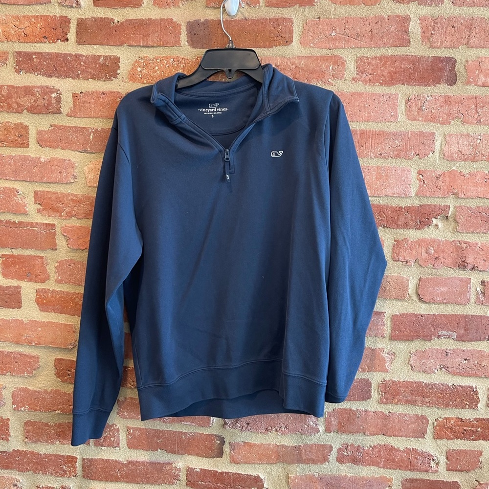 Vineyard Vines men’s size small quarter zip